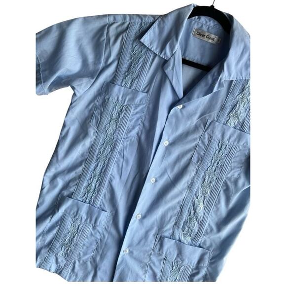 Silver Crest Mexican Cuban Guayabera Embroidered Baby Blue Size Medium 44" Chest - Picture 2 of 8